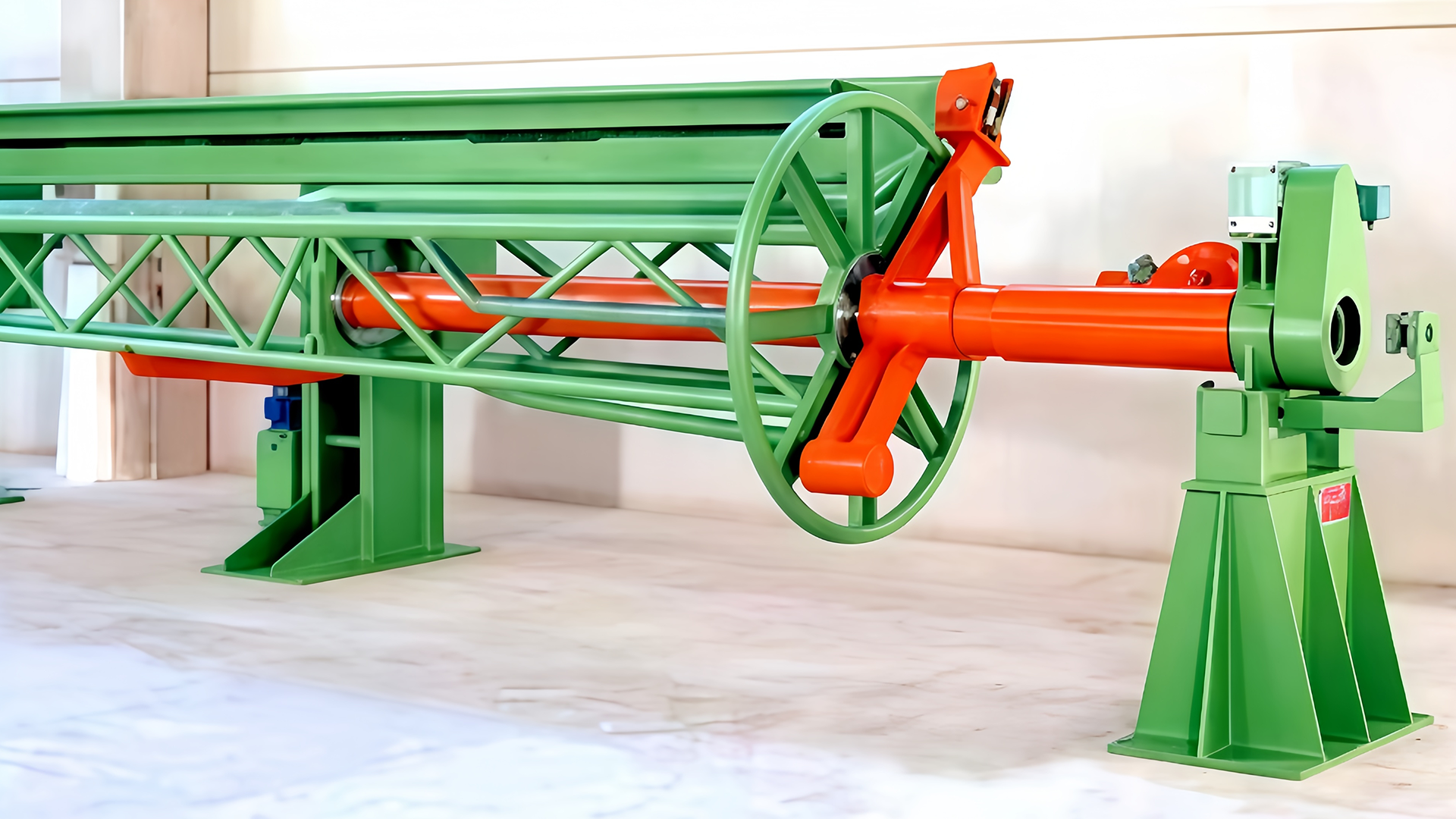 Conas a fhreastalaíonn an Meaisín Íoctha Sreang do spóil mhóra nó cornaí agus íoslaghdaíonn sé am socraithe agus riachtanais saothair?