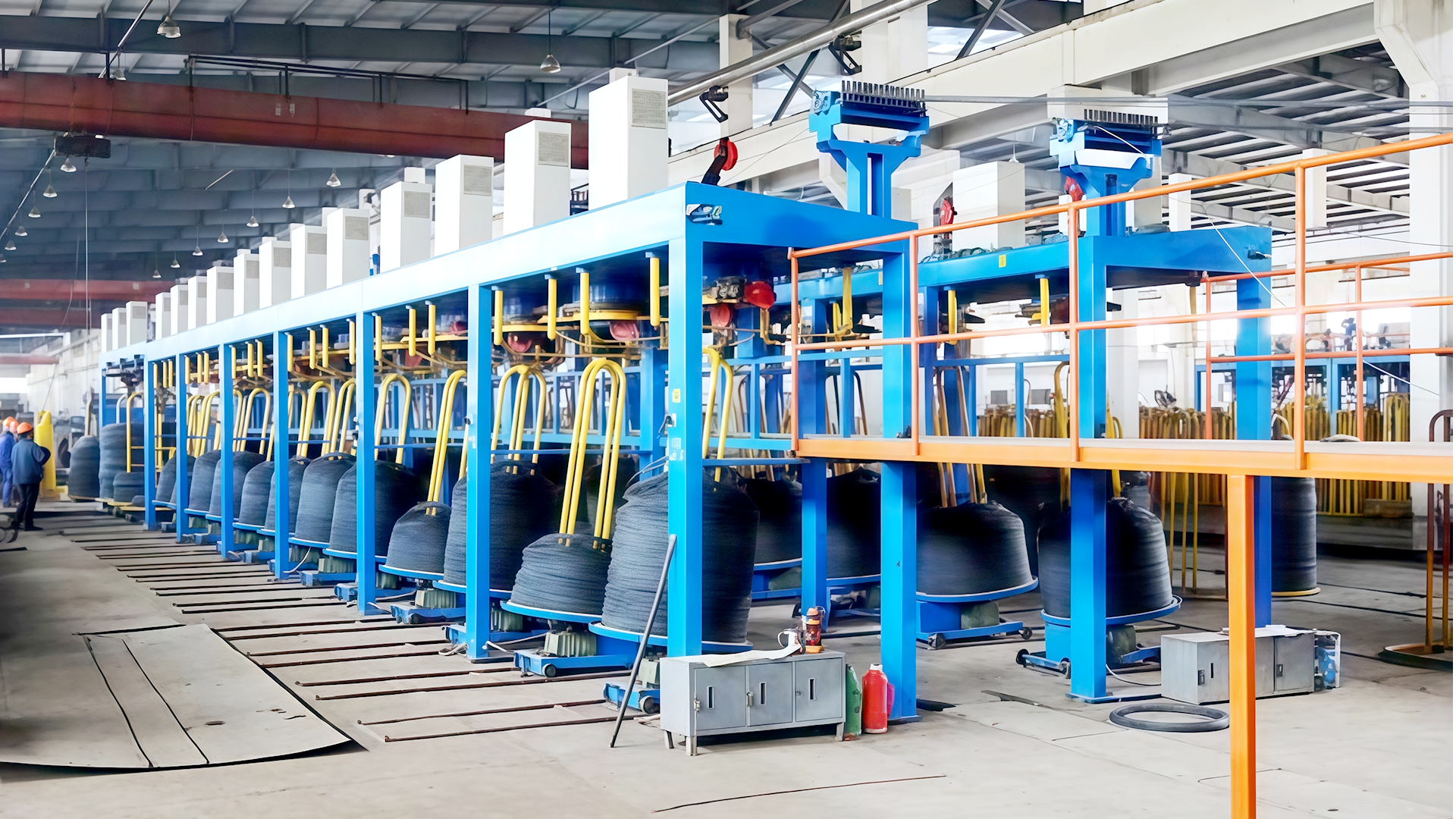 Conas a chinntíonn an Meaisín Tógála Sreang teannas aonfhoirmeach le linn an phróisis foirceannadh sreang?